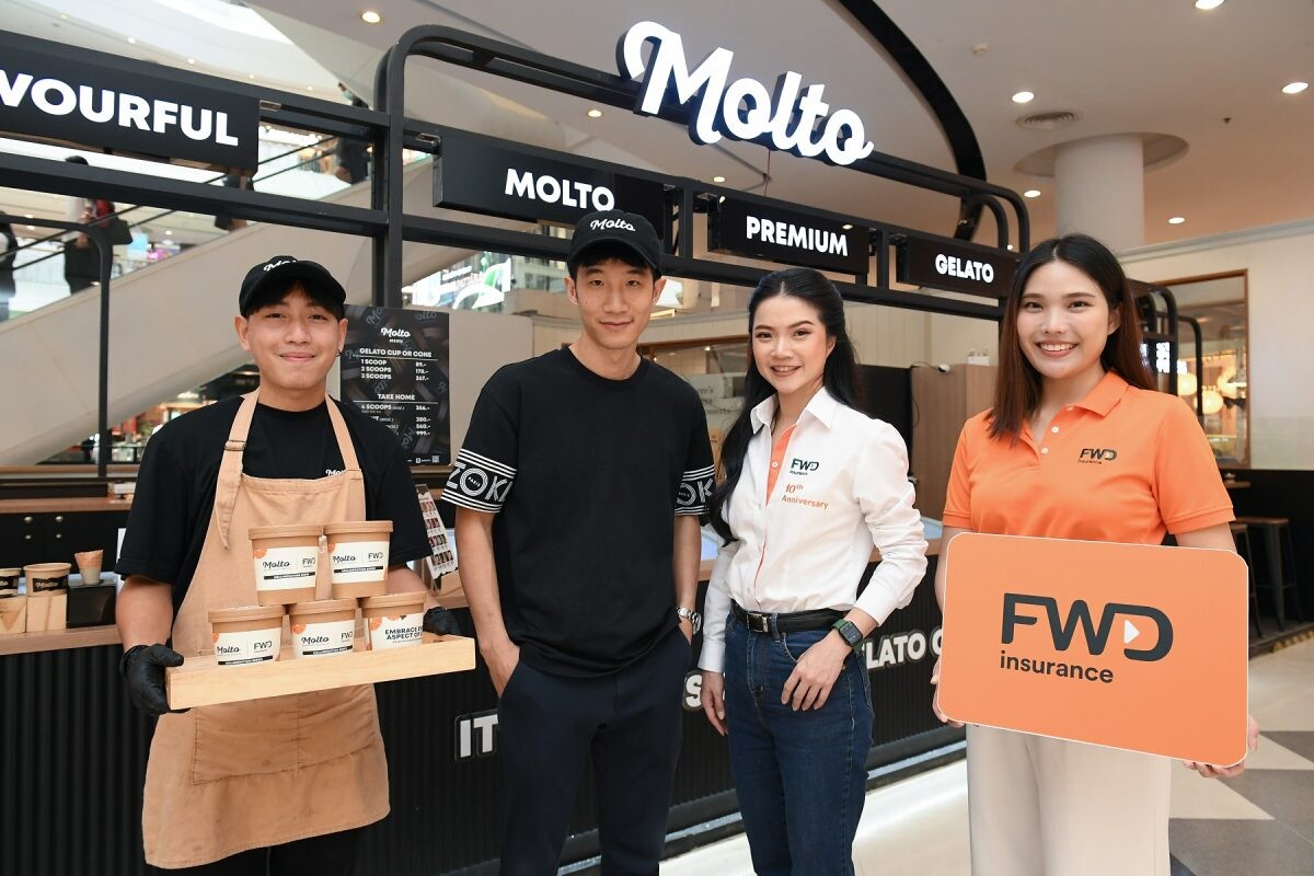FWD Insurance joins Molto to deliver an awesome Brand Experience and invites everyone to taste the delightful Som Jeed & Choc Chip flavor Ice cream
