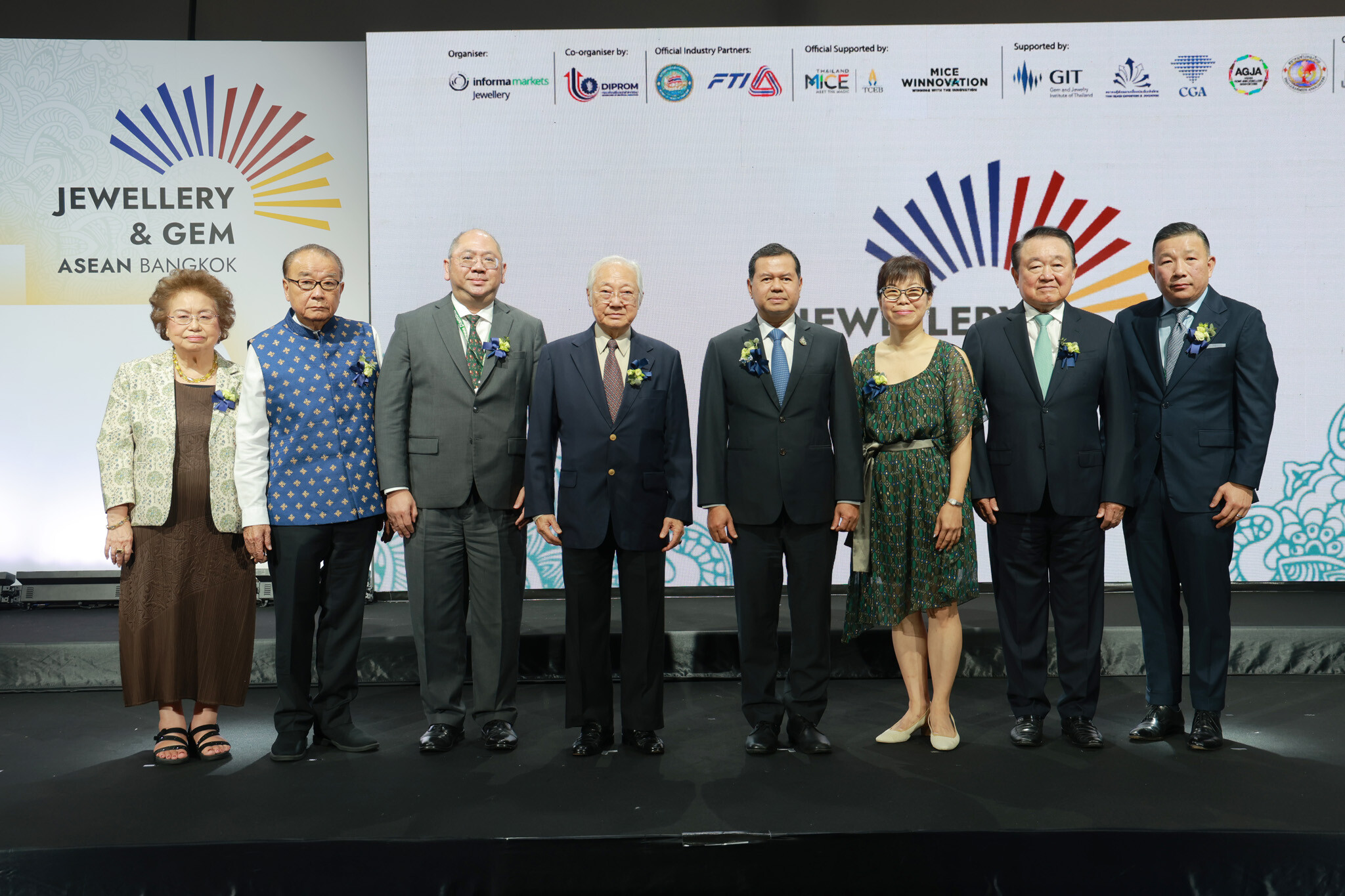 ที่สุดของงานอัญมณี และเครื่องประดับระดับโลก "Jewellery and Gem ASEAN Bangkok 2023" ครั้งแรกในประเทศไทย