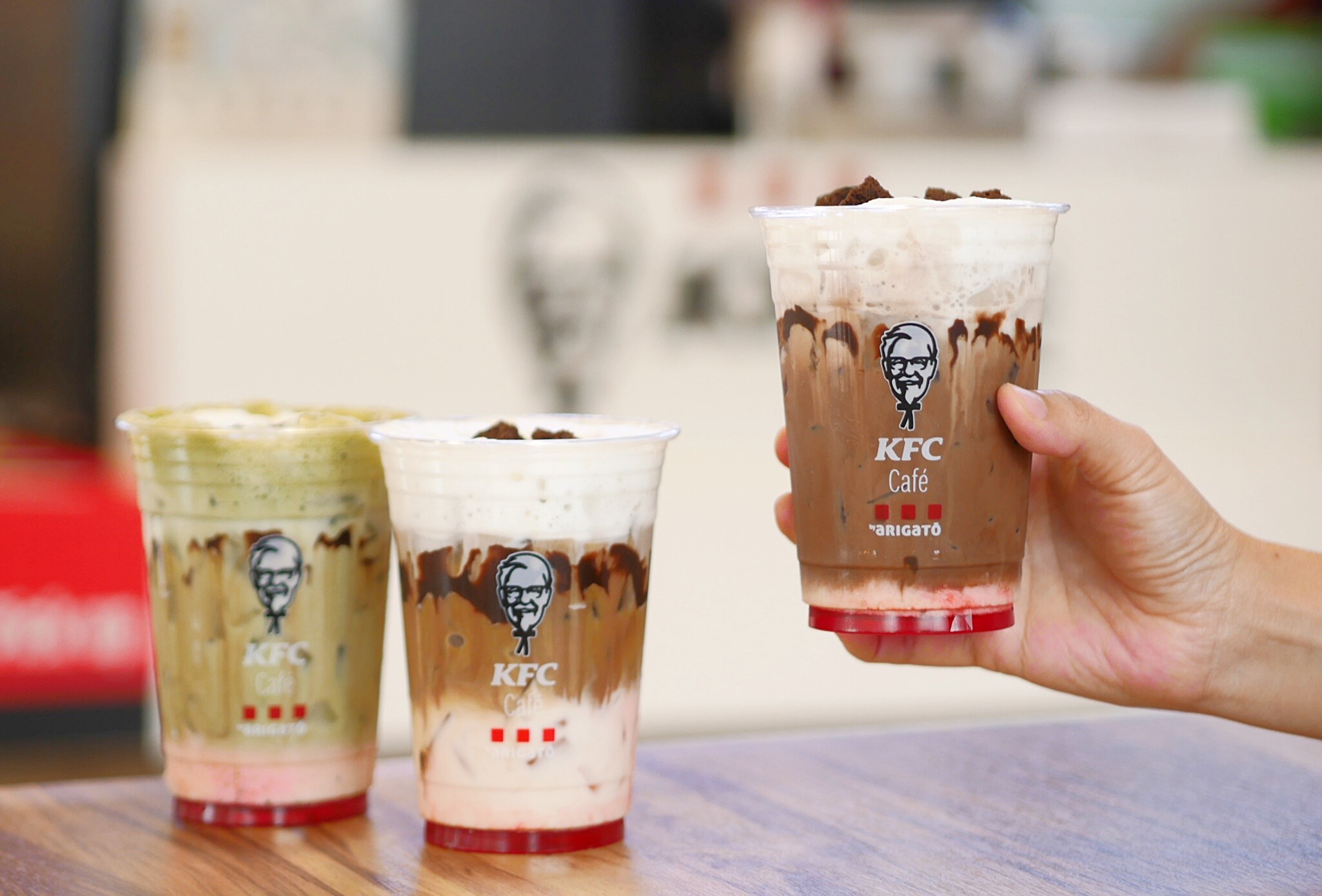 เคเอฟซี เปิดตัวเมนูใหม่ เครื่องดื่ม "KFC Cafe Black Forest Twist"