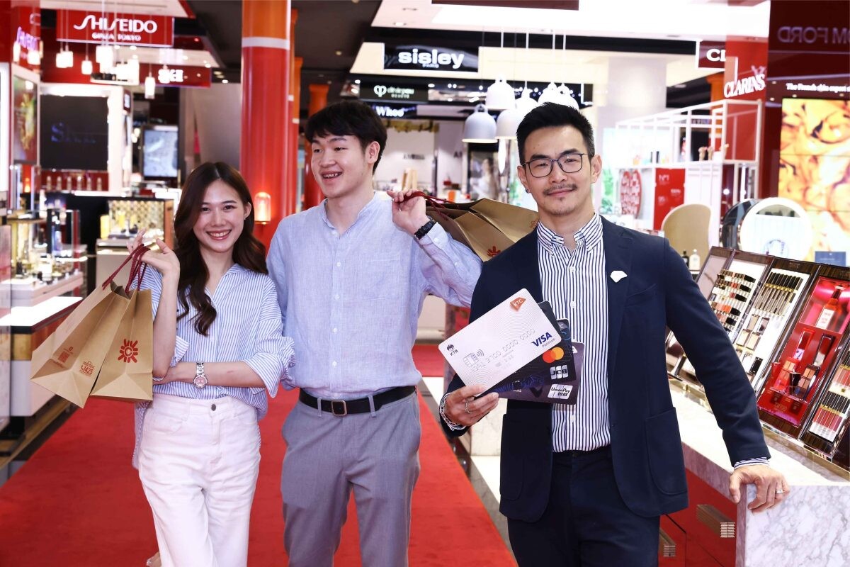 เคทีซีรุกตลาดรีเทลดึงยอดสมาชิกนักช้อปครึ่งปีหลัง มอบสิทธิพิเศษ ณ ห้างสรรพสินค้าชั้นนำทั่วไทย