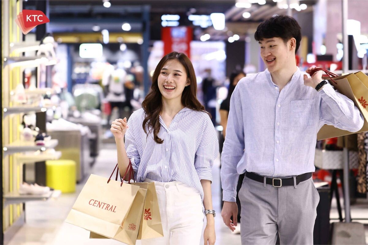 เคทีซีรุกตลาดรีเทลดึงยอดสมาชิกนักช้อปครึ่งปีหลัง มอบสิทธิพิเศษ ณ ห้างสรรพสินค้าชั้นนำทั่วไทย