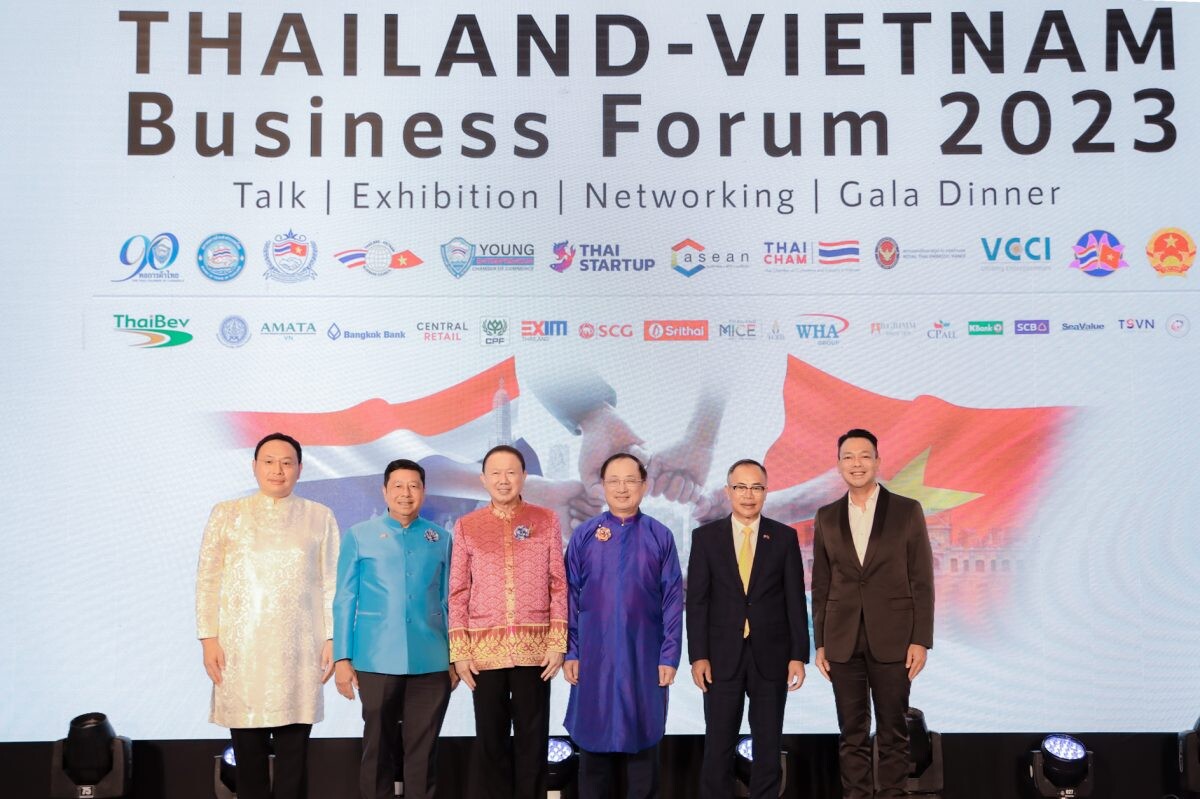 EXIM BANK ร่วมเสวนาในงาน Thailand-Vietnam Business Forum 2023