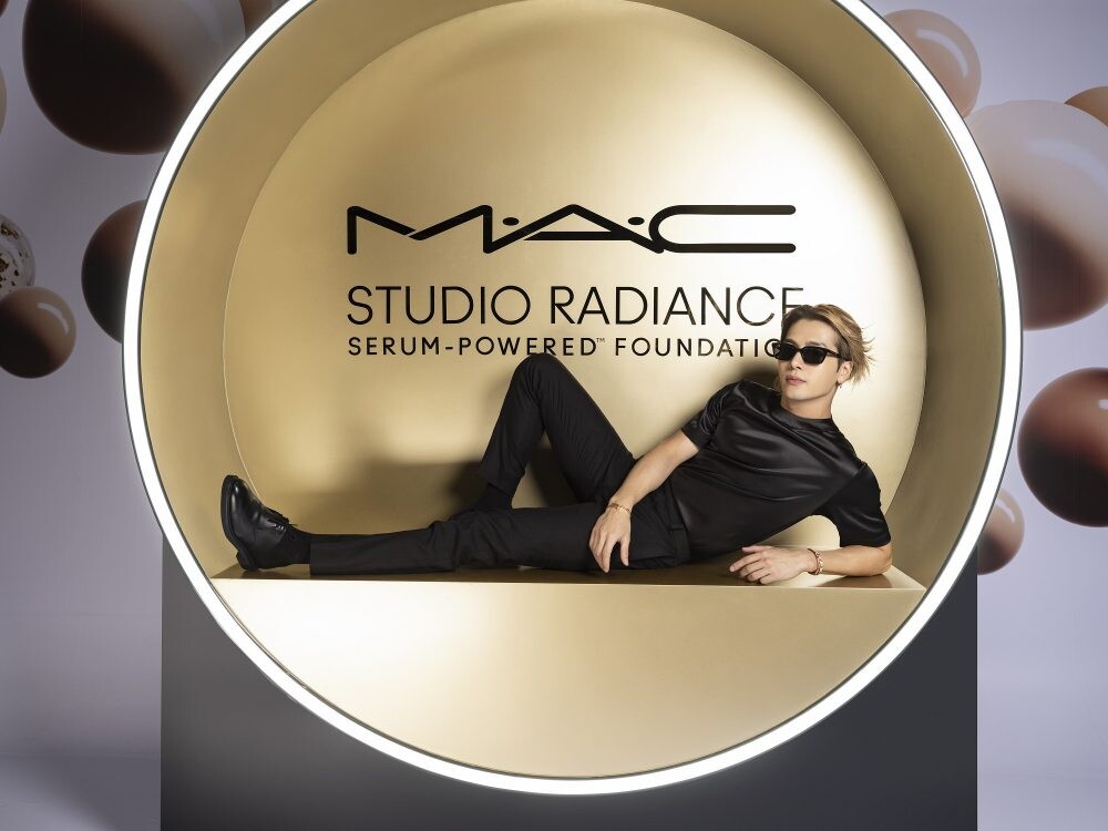 เปิดตัวเทรนด์เมคอัพระดับโลกด้วยผลิตภัณฑ์ใหม่ล่าสุด "M.A.C Studio Radiance Serum Powered Foundation"