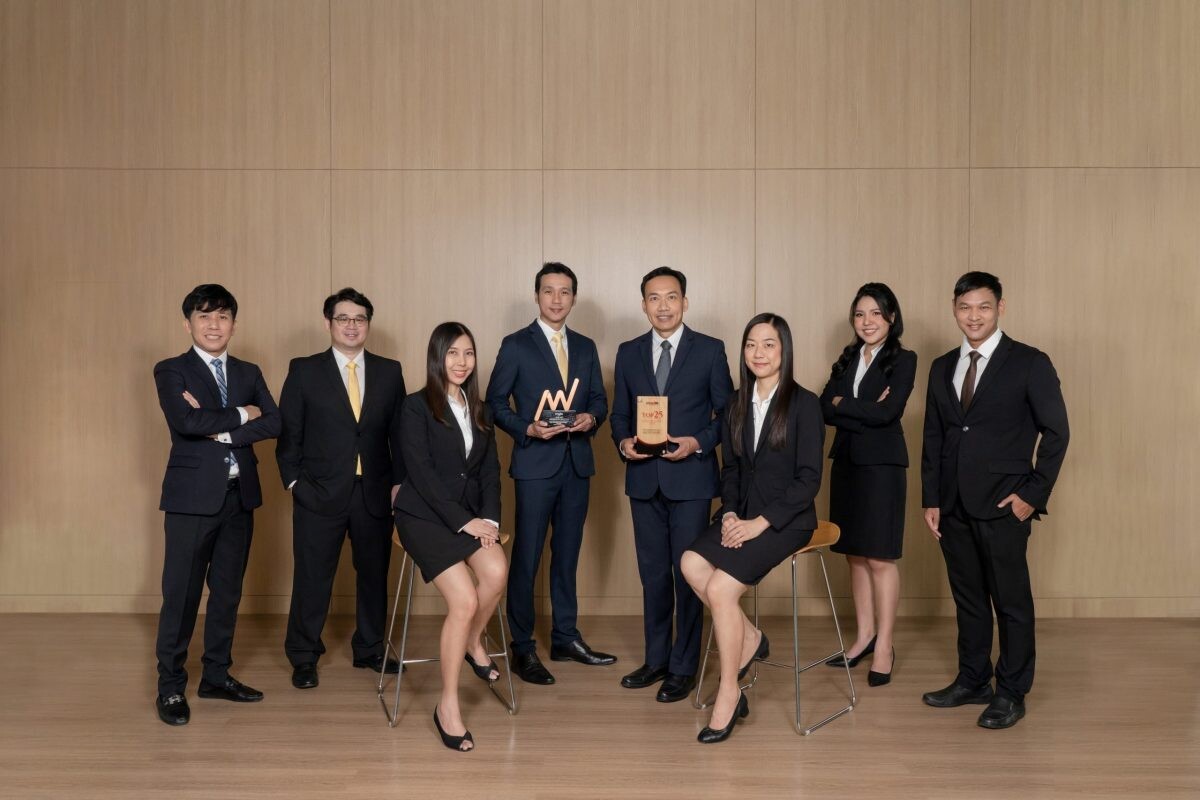 Krungsri receives two prestigious international awards in investment wealth advisory at 'Citywire ASEAN Awards 2022/23'