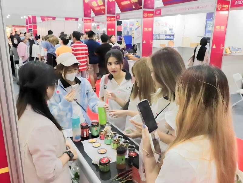 DEK คณะการสร้างเจ้าของธุรกิจ SPU เปิดประสบการณ์เรียนรู้ ในงาน The 10th China-ASEAN (Thailand) Commodity Fair (CACF) ไบเทค บางนา