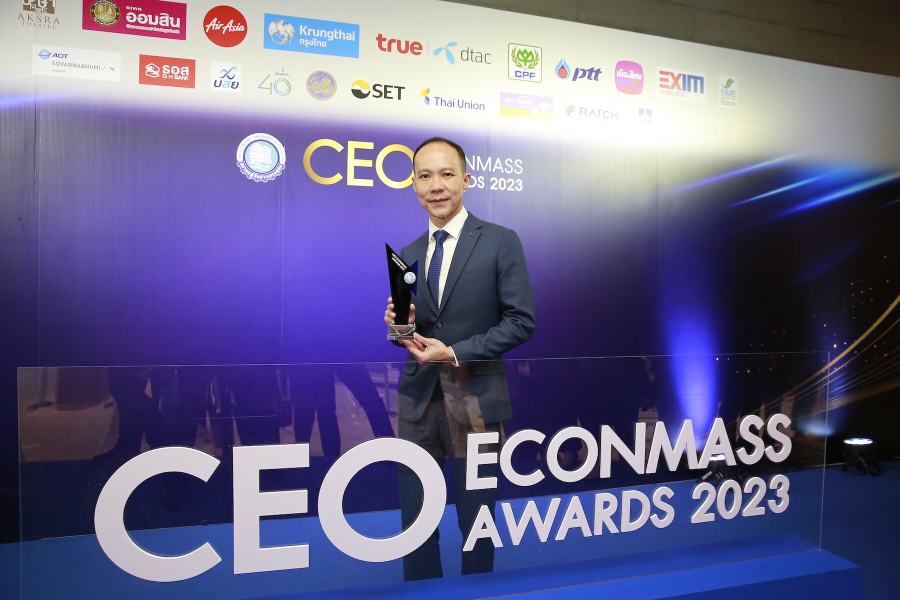 อเล็กซ์ โลท์ จาก SYMC คว้าสุดยอดซีอีโอสาขาเทคโนโลยี จากงาน "CEO ECONMASS Awards 2023"