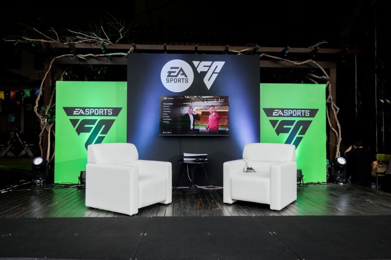 รวมภาพบรรยากาศงาน EA Sports FC 24 จัดปาร์ตี้สุดมันปิดตึกใบหยก! อินฟลูเอนเซอร์เข้าร่วมมากมาย!