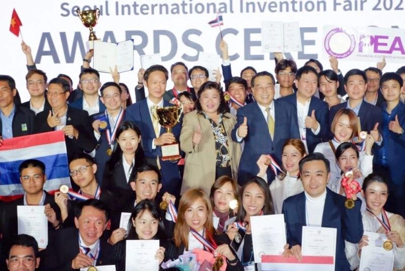 โดรนฉีดน้ำดับเพลิงควบคุมระยะไกล คว้าเหรียญทอง งานประกวดสิ่งประดิษฐ์ "Seoul International Invention Fair 2023" (SIIIF) ที่ สาธารณรัฐเกาหลี
