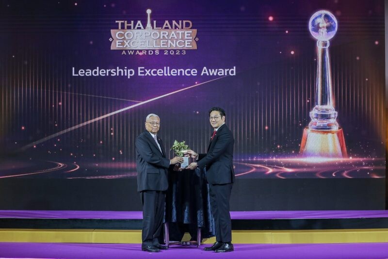 นำทัพขับเคลื่อนเทเลคอม เทคคอมปานีไทย…ซีอีโอ ทรู รับรางวัลดีเด่น Thailand Corporate Excellence Awards 2023 สาขาความเป็นเลิศด้านผู้นำ
