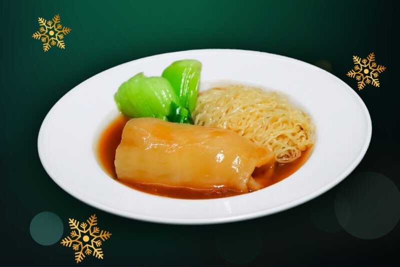 เมนูจีนรับปีมังกรกับ "บะหมี่กระเพาะปลาสด" ที่ห้องอาหารจีนหยก