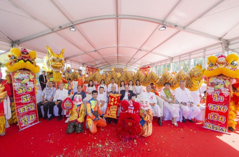 ณ วิหาร "อี่ ทง เทียน ไท้" กบินทร์บุรี จัดพิธีสมโภชใหญ่ประจำปี สาธุชนร่วมรับพรดีๆ รับปีใหม่กับองค์พระโพธิสัตว์กวนอิม