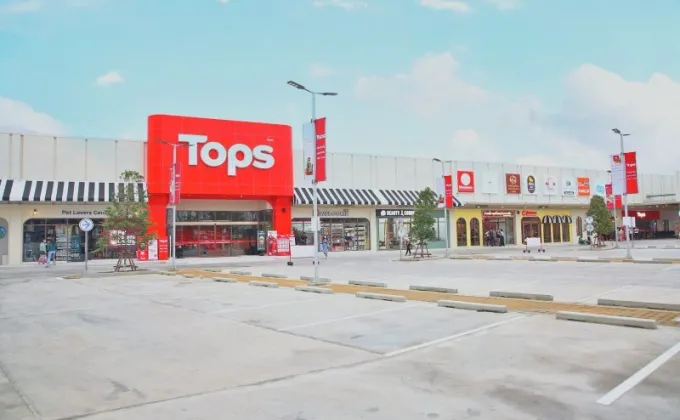 Tops unveils a new standalone