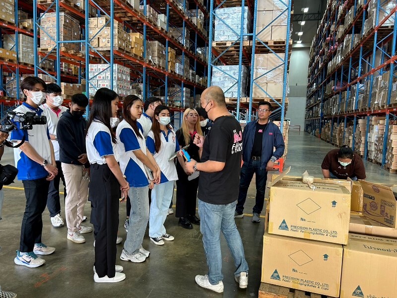 DEK LSC SPU เรียนกับตัวจริง ประสบการณ์จริง เข้าศึกษาดูงาน Betterland Distribution Center ผู้ให้บริการคลังสินค้าและกระจายสินค้าครบวงจรชั้นนำของประเทศไทย