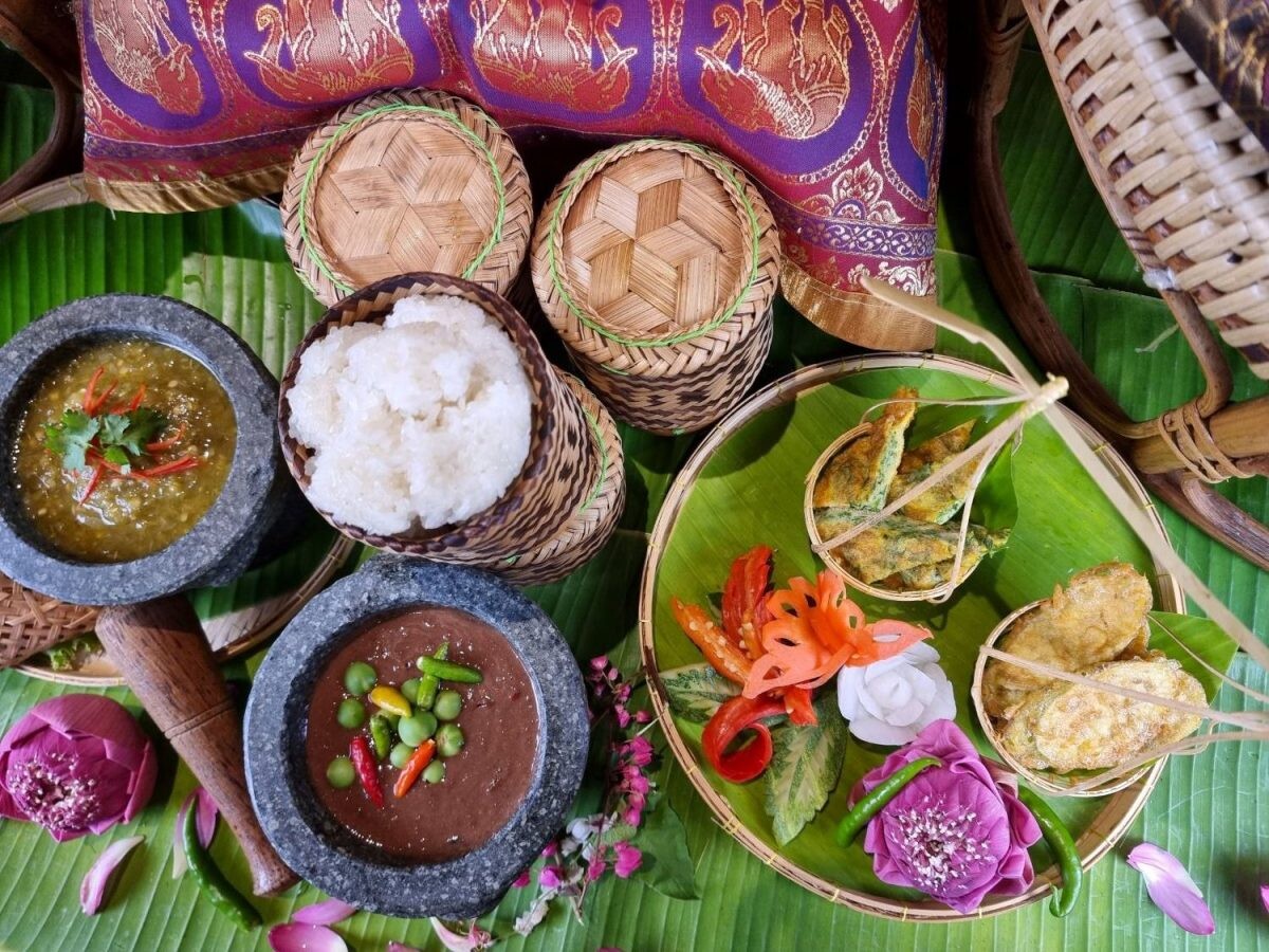 ลิ้มลองความรสชาติอันเป็นเอกลักษณ์ของอาหารไทยสี่ภาค ได้ที่ห้องอาหารจตุจักร คาเฟ่ เซ็นทาราแกรนด์ ลาดพร้าว