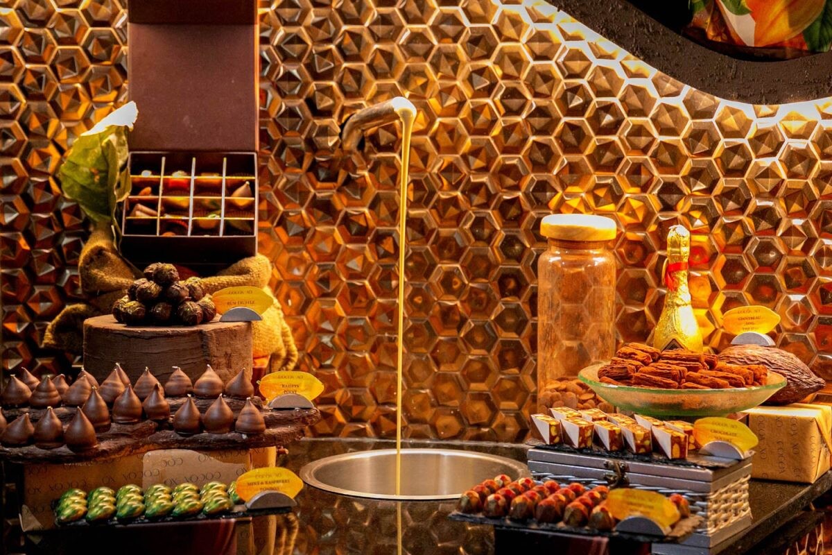 สวรรค์ความอร่อยแบบจุใจกับถ้ำช็อกโกแลตที่เดียวในเมืองไทย ณ โรงแรมเซ็นทาราแกรนด์ฯ เซ็นทรัลเวิลด์