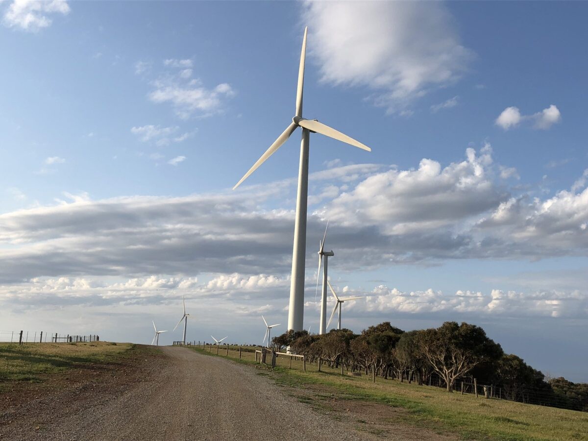 ราช กรุ๊ป เดินหน้าธุรกิจพลังงานทดแทนในออสเตรเลีย ล่าสุดโรงไฟฟ้าพลังงานลม 2 แห่งบรรลุสัญญาซื้อขายไฟฟ้า 10 ปี